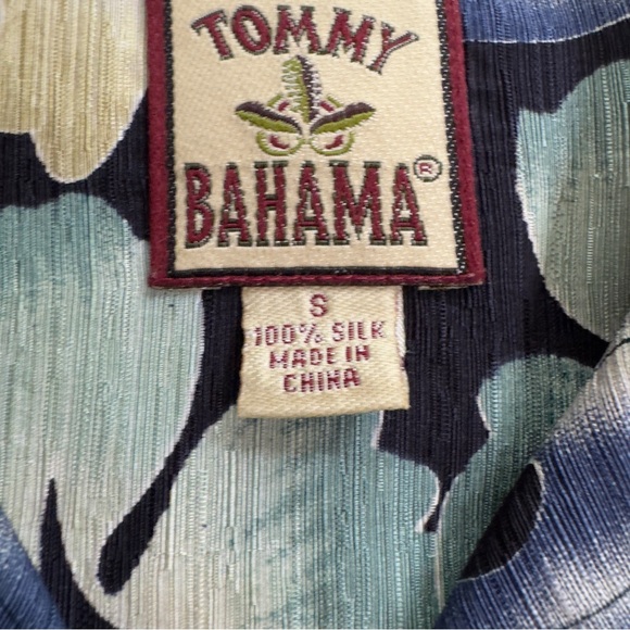 Tommy Bahama Vintage Silk Men’s Shirt - Picture 6 of 10